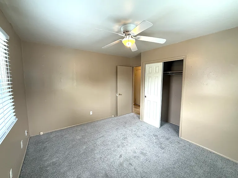 401 Morris Dr — Photo 15