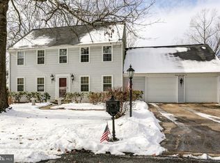 3962 Brookridge Dr, Mechanicsburg, PA 17050