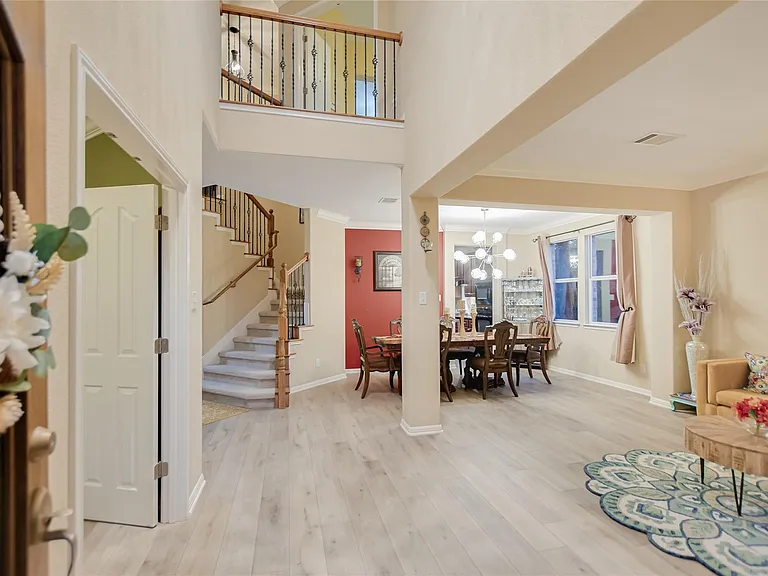 3706 Katie Ln — Photo 8