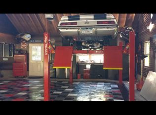 341 Smith Rd, Lake Ronkonkoma, NY 11779