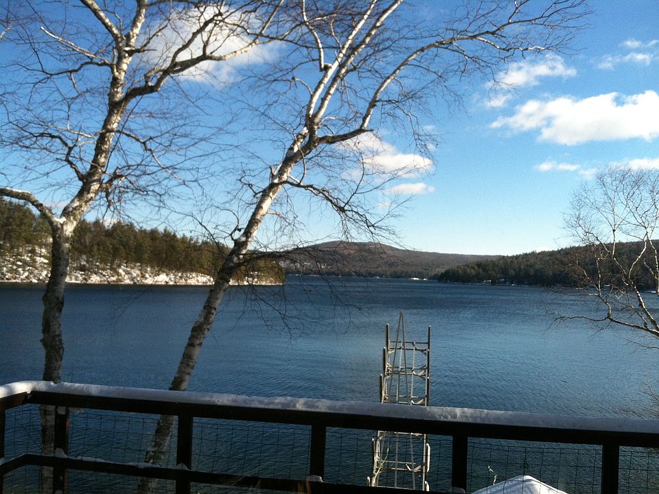 2nd image of 87 N Shore Rd