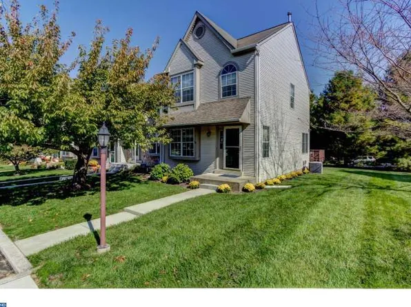 118 Concord Ct, Kennett Square, PA 19348