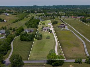 1196 Liberty Ln, Gallatin, TN 37066