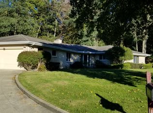 4417 Woodhaven Dr, Portage, MI 49024