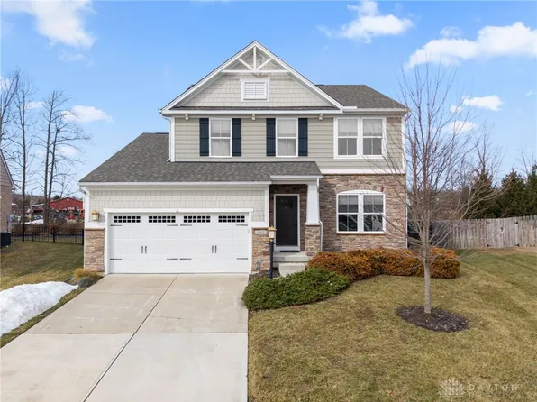 1552 Cedar Creek Dr, Centerville, OH 45458