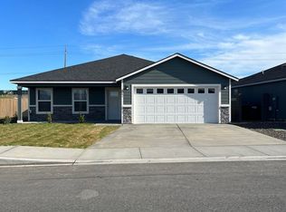 3001 E Helena St, Pasco, WA 99301