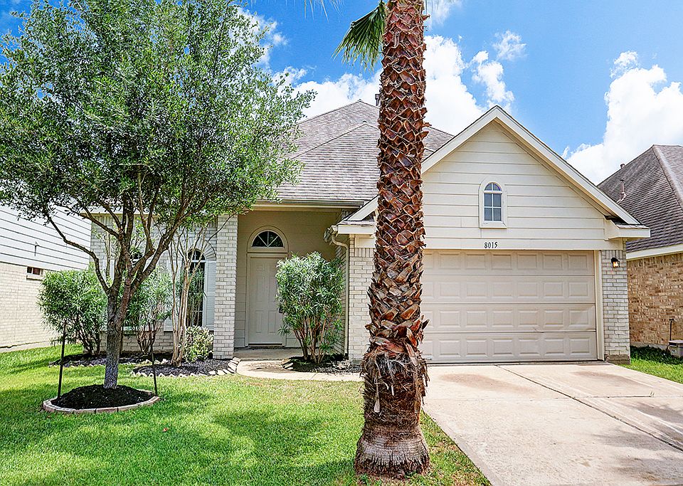 1st image of 8015 Beech Park Ln