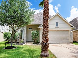 8015 Beech Park Ln, Houston, TX 77083