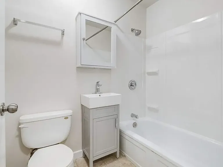 1506 Main St — Photo 18