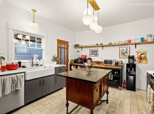 1737 SE Cesar E Chavez Blvd #1, Portland, OR 97214