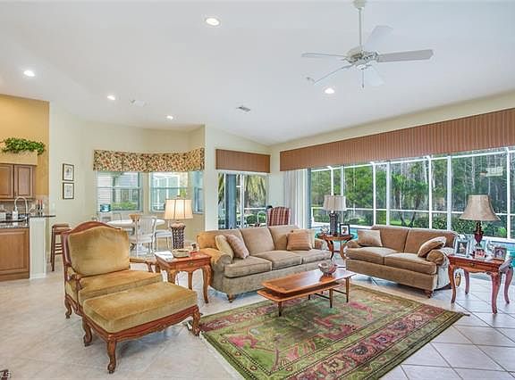 4th image of 8637 Manderston Ct
