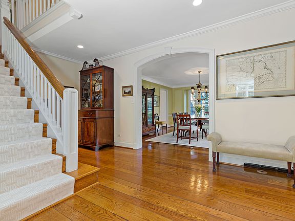 RBurger-34 Hadden-4.JPG