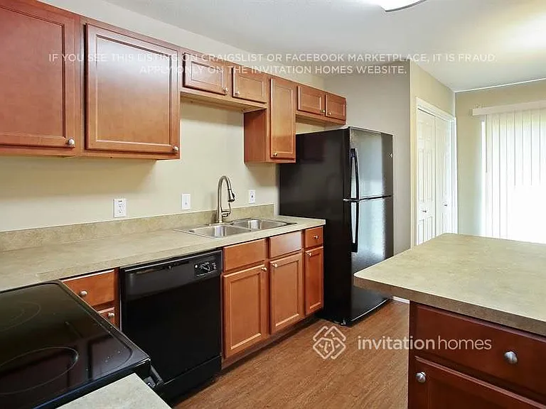 2308 Tallowood Ct — Photo 8