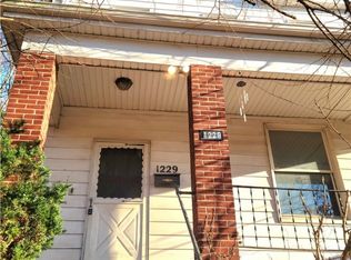 1229 Benton Ave, Pittsburgh, PA 15212