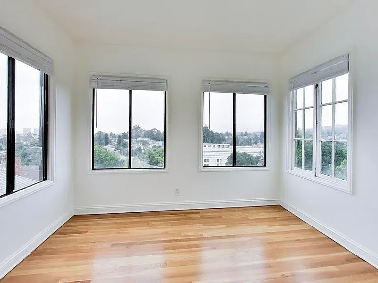 3719 Emerson St #9 — Photo 11