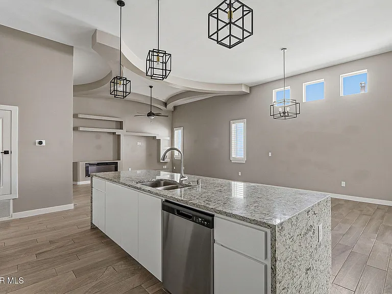 12252 Desert Dove Ave — Photo 9