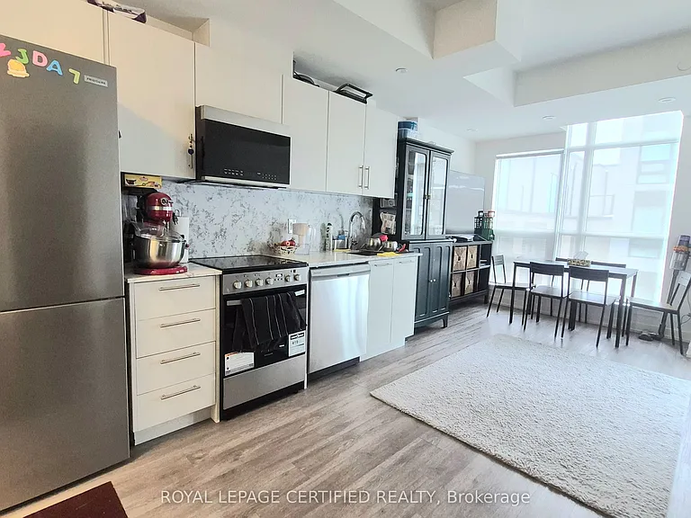 851 Sheppard Ave W #26 — Photo 4