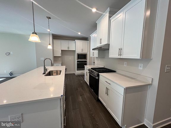 3rd image of 614 Phalen Ct Lot 254
