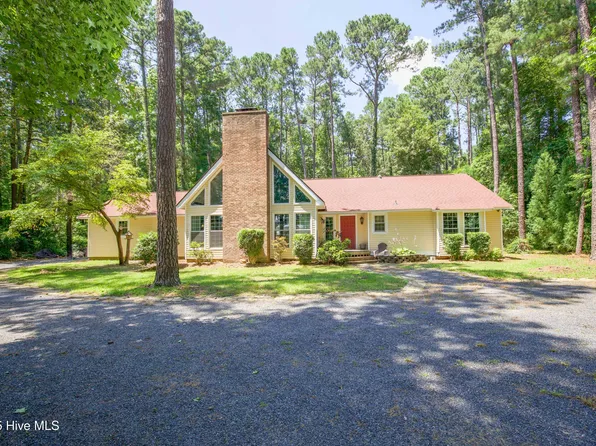 457 Loblolly Drive, Vass, NC 28394