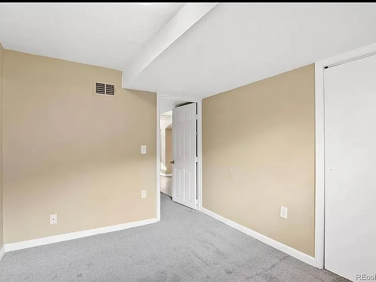 804 Xavier St #B — Photo 8