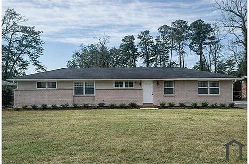 2294 Darlington Dr Photo 1