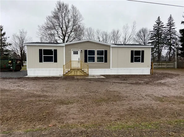 4694 Hall Rd, Holley, NY 14470