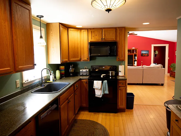 5 Evergreen Dr — Photo 10