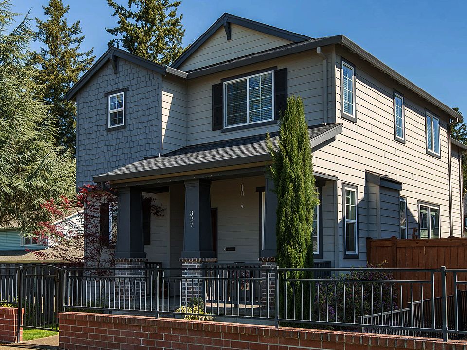 1st image of 327 NE Idyl Way