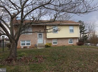 15025 Concord Dr, Woodbridge, VA 22193