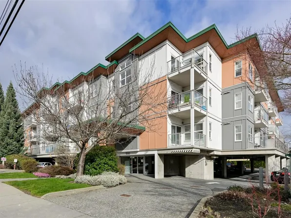 1550 Church Ave #309, Saanich, BC V8P 2H1