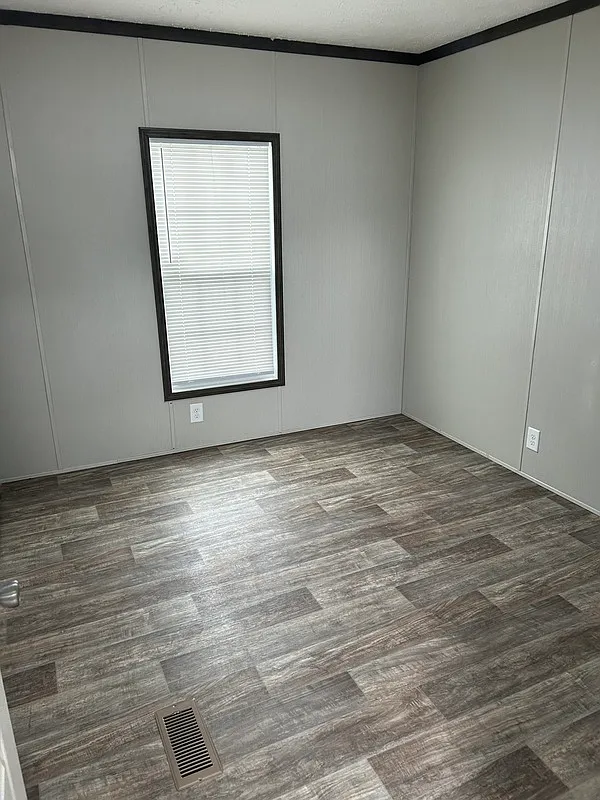 3 bed, 2.0 bath, $1,250 — Photo 4