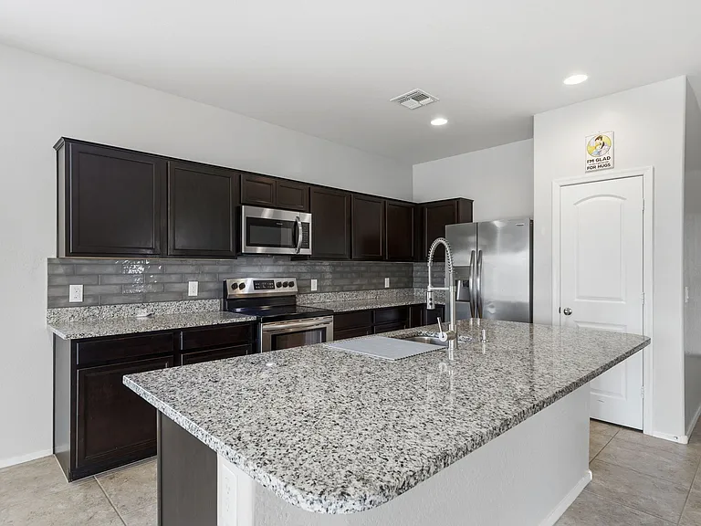 17878 N Pietra Rd — Photo 11