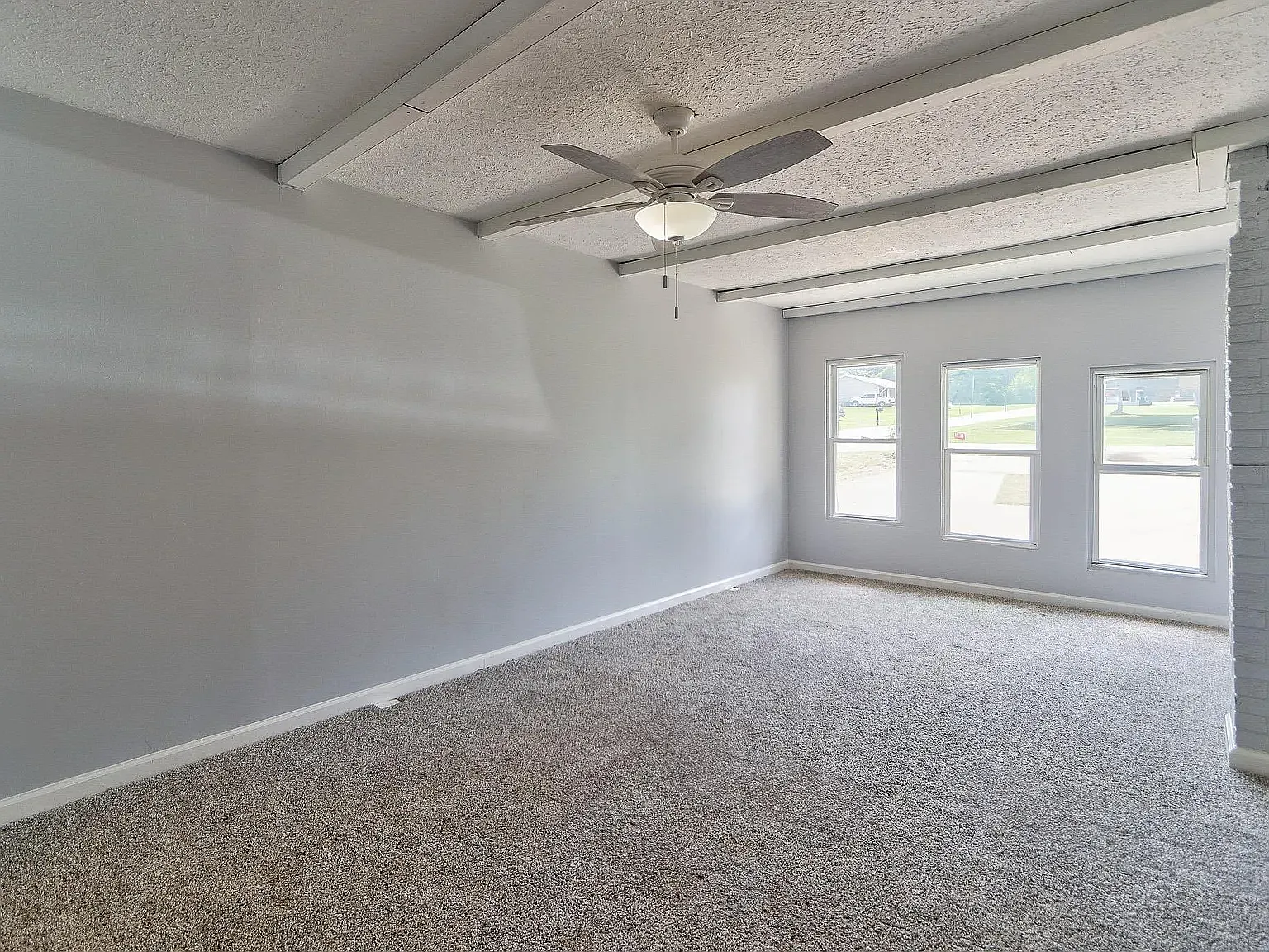 4 bed, 2075 sqft, $1,575 — Photo 3