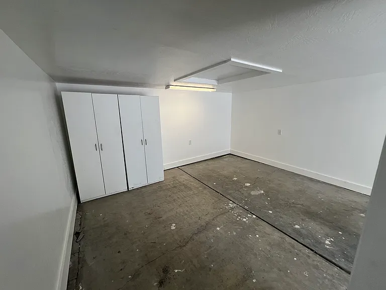 1443 Parker Ave — Photo 24