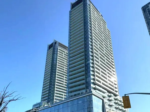 7 Golden Lion Hts #N632, Toronto, ON M2M 0C1