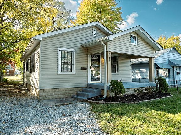2nd image of 3744 N Caroline Ave