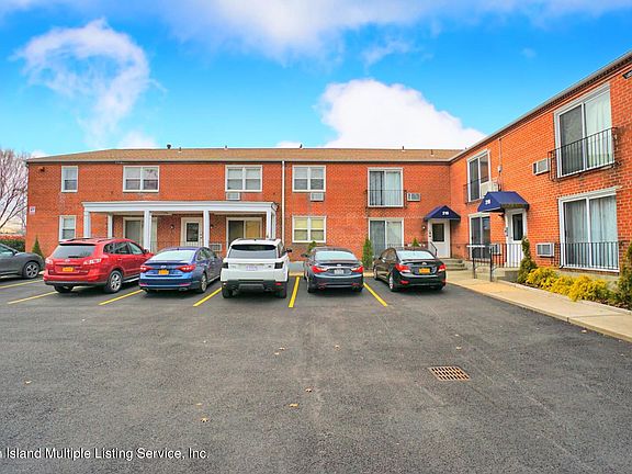 2nd image of 218 Naughton Ave #D