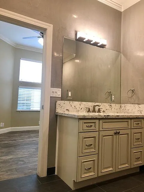 1 bed, $1,450 — Photo 3