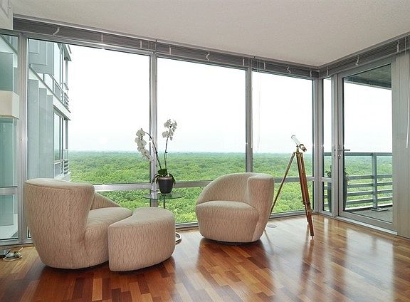 3rd image of 9655 Woods Dr Unit 1601
