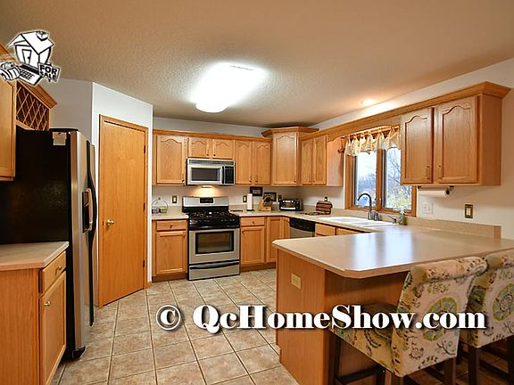Chef's Area W/Pantry Closet