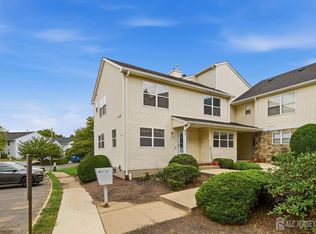 294 Dorset Ct, Piscataway, NJ 08854