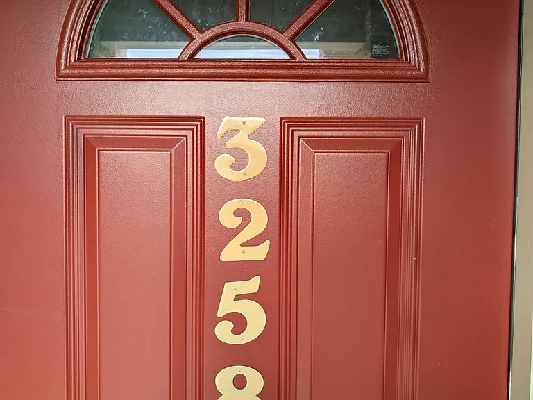 3258 Continental Dr — Photo 3