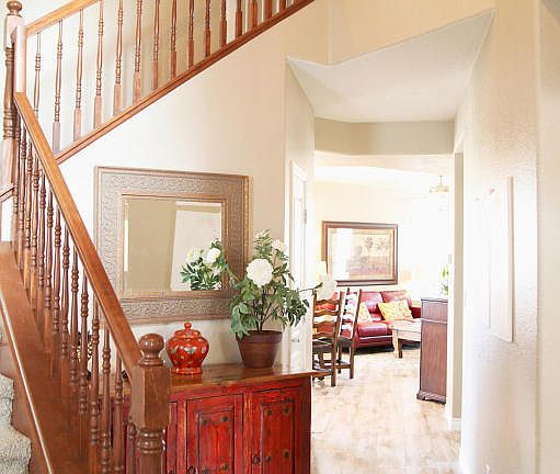 4th image of 10220 Avenida Vista Sol NW