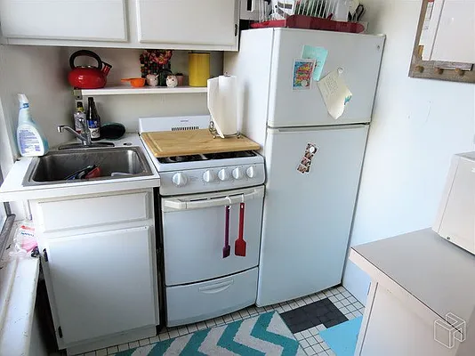 Rented by Halstead Real Estate | media 15