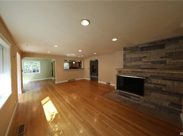 3926 S Juneau St, Seattle, WA 98118