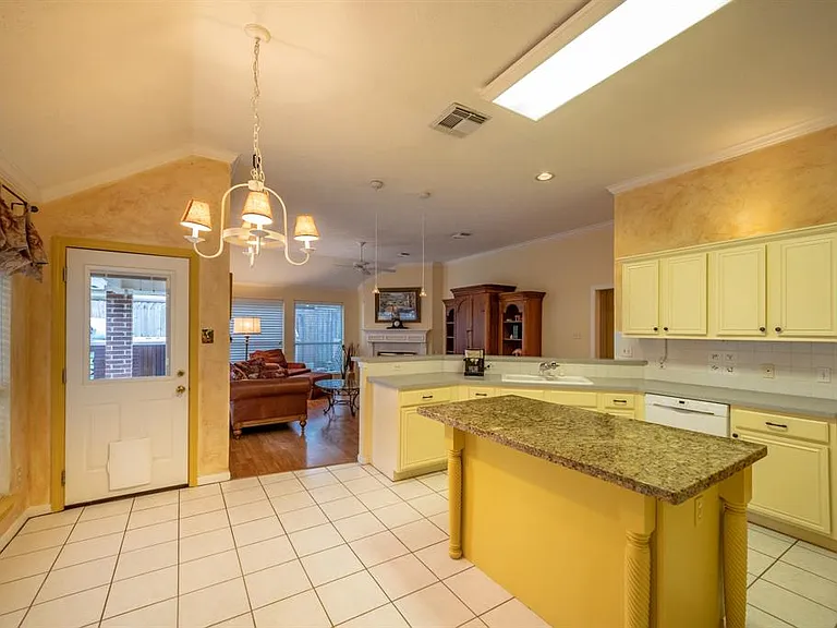 18923 Cypresswood Forest Ct — Photo 1