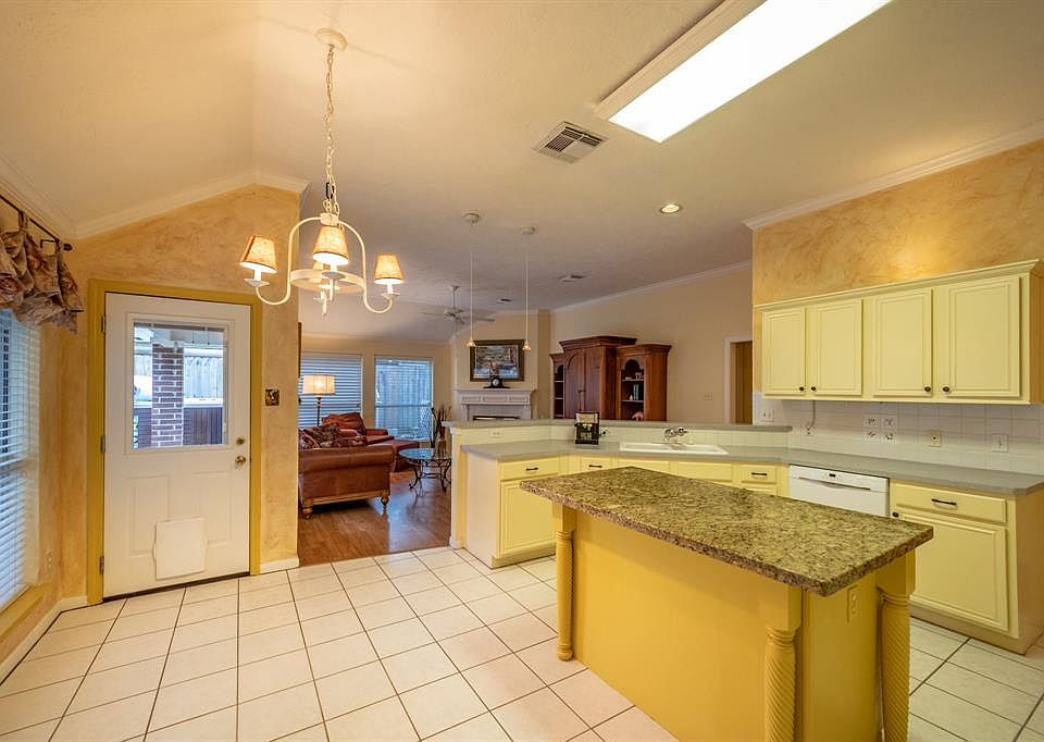 1st image of 18923 Cypresswood Forest Ct