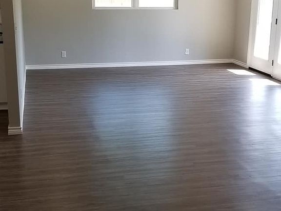 4th image of 1824 Dogwood Ln
