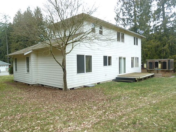 4th image of 15607 85th Ave NW