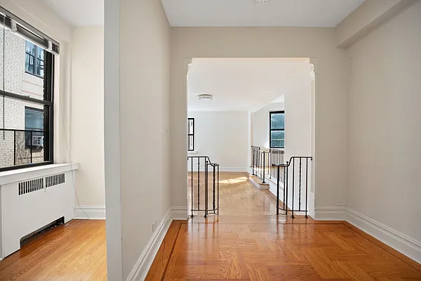 Rented by Compass | media 6